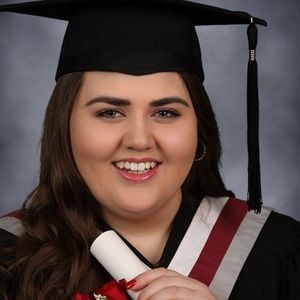 Meet your Posher, Hailey